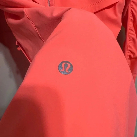 Lululemon Gather Me Slightly Jacket Size 4 - Picture 16 of 16